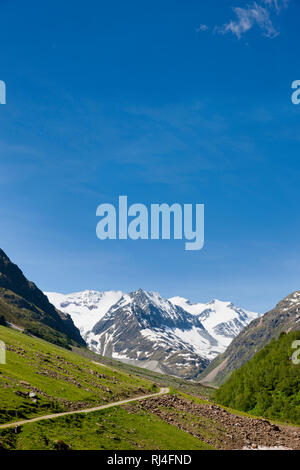 Wanderweg im Pitztal, Tirol Stockfoto