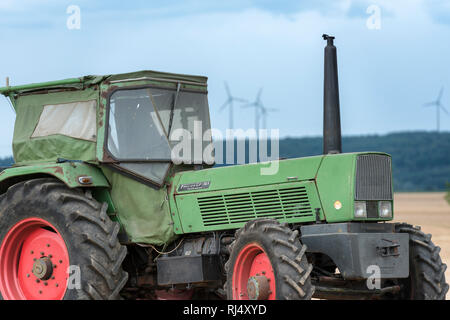 Karben, Hessen, Deutschland, Fendt Favorit 12S, Baujahr 1971, 110 PS