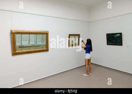 Besucher im Kröller-Müller-Museum in Arnheim, Niederlande Stockfoto