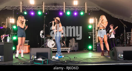 Die adelaides im Cornbury Music Festival, tolle Tew, Oxfordshire, UK. Juli 14, 2018 Stockfoto