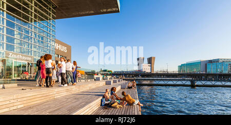 Niederlande, Amsterdam, Fluss IJ, Muziekgebouw aan 'T IJ, Konzerthaus, Konzerthalle für klassische Musik Stockfoto