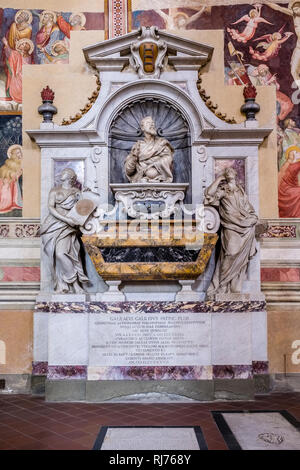Grab von Galileo Galilei in der Basilika des Heiligen Kreuzes, der Basilika von Santa Croce Stockfoto