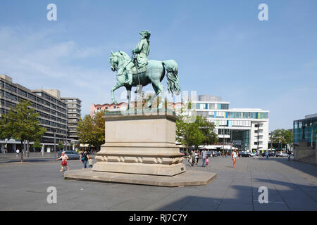 Deutschland, Niedersachsen, Braunschweig, Reiterdenkmal Herzog Friedrich Wilhelm der Rekonstruktion des Braunschweiger strapaziert, Einkaufszentrum Stockfoto