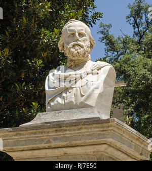 Denkmal für die italienischen Helden Giuseppe Garibaldi in den Gärten nach dem Italienischen allgemein in Palermo, Sizilien benannt. Stockfoto