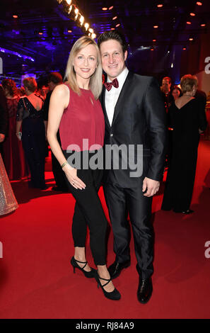 Wiesbaden, Deutschland. 02 Feb, 2019. Matthias Steiner mit Frau Inge Poolfoto! Ball des Sports in Wiesbaden auf 02.02.2019 | Verwendung der weltweiten Kredit: dpa/Alamy leben Nachrichten Stockfoto