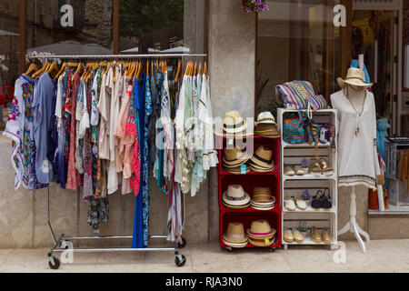 Boutique in Pollenca, Stadt im Nordosten der Insel Mallorca, Mittelmeer, Balearen, Spanien, Südeuropa Stockfoto