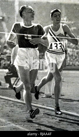 Foto von Lauri Lehtinen (1908-1973), die 5000 Meter Rennen der Olympischen Spiele 1932. Lauri war ein finnischer Langstreckenläufer. Wir gewannen die 5000 Meter Rennen bei den Olympischen Spielen 1932 in Los Angeles. Er war auch der Weltrekordhalter in der Zeit (14:17,0). Stockfoto