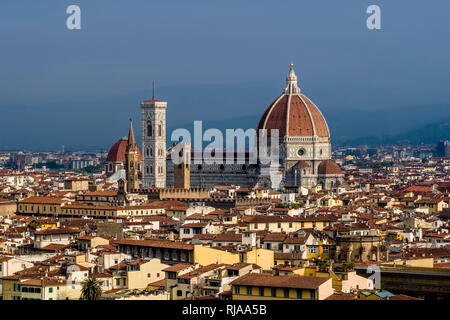 Blick auf die Stadt von der Piazza Michelangelo, Dom stehen heraus Stockfoto