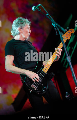 Lucca, Italien. 11. Juli 2018. Italien, Lucca: Sänger Roger Waters (Pink Floyd) führt live auf der Bühne bei Lucca Summer Festival 2018 für "Uns + Sie" Tour 2018 Stockfoto