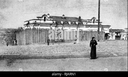 Ipatiev Haus in Yekaterinburg, wo der ehemalige Kaiser Nikolaus II. von Russland, seine Familie und Angehörige seines Haushalts im Jahr 1918 nach der bolschewistischen Revolution hingerichtet wurden. Stockfoto