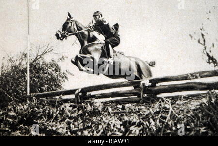 Foto: Konrad Miersch (1907 - 1942) Abschluss im Modernen Fünfkampf bei den Olympischen Spielen 1932. Stockfoto