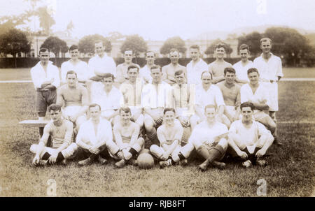 Footballmannschaftsfoto, Crew von HMS Dispatch Stockfoto