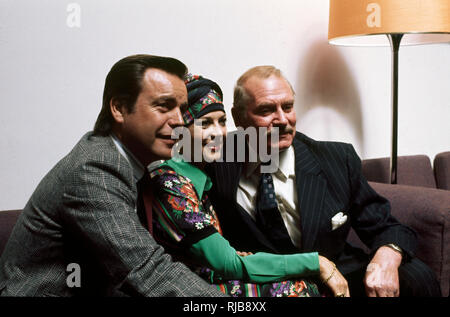 Sir Lawrence Olivier mit Natalie Wood und Robert Wagner Stockfoto