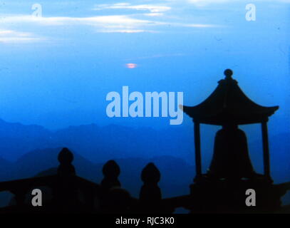 Taoistische Tempel mit dem Gott Xuanwuhe; Wudang Berge, Hubei, China, südlich der Bezirksfreien. Die wudang Berge sind für die Praxis des Tai Chi und Taoismus bekannt Stockfoto