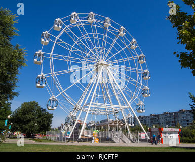 Voronezh, Russland - 13. August 2018: Attraktion Riesenrad, Park "Arena", der Stadt Voronezh Stockfoto