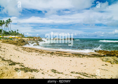 Itapua Strand in Salvador, Brasilien. Stockfoto