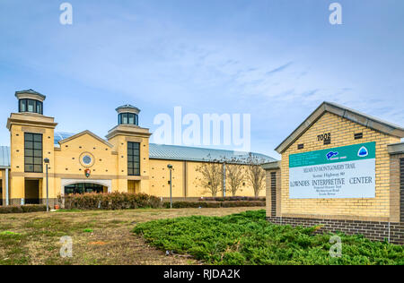 Der Eingang des Lowndes Interpretive Center, a Civil Rights Museum, wird dargestellt, Feb 3, 2015, in Hayneville, Alabama. Stockfoto
