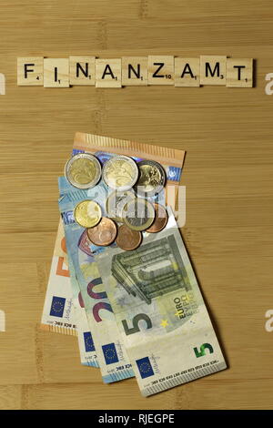 Finanzamt Wort im deutschen Finanzamt Stockfoto