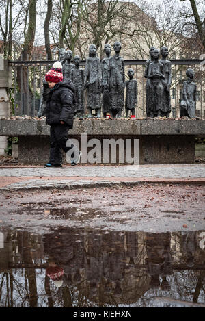 Berlin, Deutschland. 27. Januar 2019. Heute ist der Internationalen Holocaust Gedenktag, einer jährlichen Tag des Gedenkens entwickelt, zu verhindern. Stockfoto