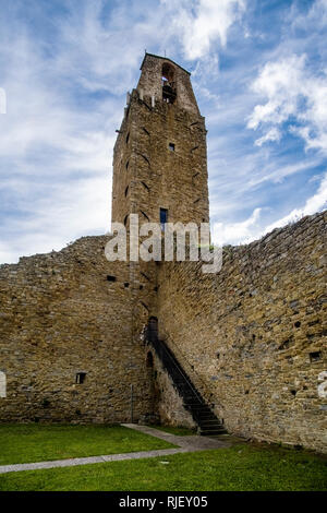 Torre del Cassero, Teil der Stadtmauer der mittelalterlichen Stadt Stockfoto