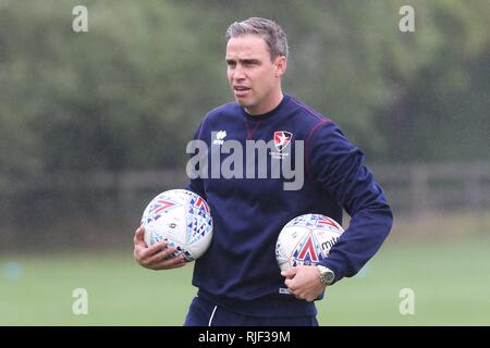 Cheltenha's Town FC neue erste Team Manager Michael Duff nimmt zum ersten Mal - 11.9.2018 Bild von Antony Thompson - tausend Wort Medi Stockfoto