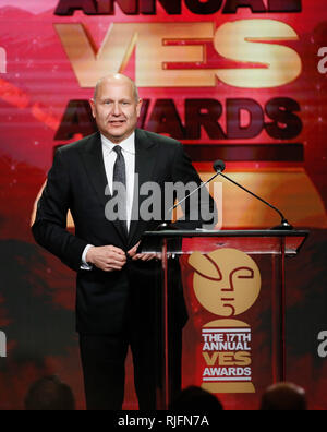 Beverly Hills, USA. 05 Feb, 2019. CEO der Beleuchtung Unterhaltung Chris Meledandri akzeptiert die VES Lifetime Achievement Award bei der 17. jährlichen VES Awards im Beverly Hilton Hotel am Dienstag, Februar 5, 2019 in Beverly Hills, Kalifornien. Foto von Danny Moloshok/Moloshok Fotografie, Inc./imageSPACE Credit: Imagespace/Alamy leben Nachrichten Stockfoto