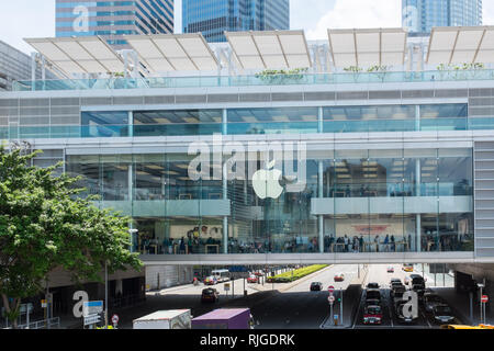 Große Apple Store an der International Finance Center Business und Shopping Komplex im Central District von Hong Kong Stockfoto