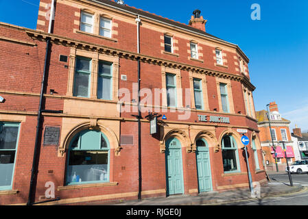 Der Kreuzung Viktorianischen Pub in Harborne, Birmingham Stockfoto