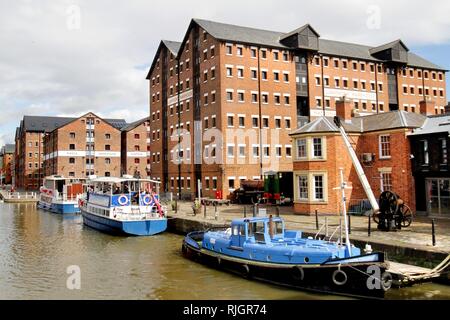 NHS - Gloucester Docks Bild von Antony Thompson - tausend Wort Medien, KEIN VERKAUF, keine SYNDICATION. Kontakt Für weitere Informationen Mob: 07775556610 Web: Stockfoto