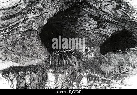 Ein kupferstich mit der Darstellung eines British Association Meeting 1849: Roderick Impey Murchison Bereitstellung einer geologischen Vortrag in Dudley Cavern, Warwickshire. Roderick Impey Murchison (1792-1871) Ein britischer Geologe. Vom 19. Jahrhundert Stockfoto