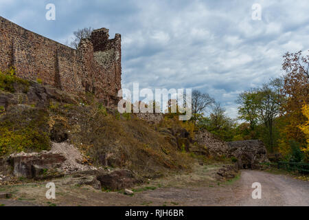 Burg Hohnstein Ruine in der deutschen Region Harz in der Nähe vom Dorf Neustadt Stockfoto