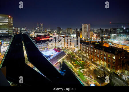 Manchester City Centre Skyline Blick über die Dächer von Hotel Indigo, Urbis, Kathedrale Gärten, Corn Exchange Stockfoto