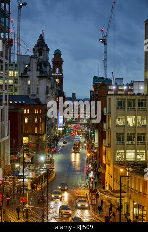 Manchester City Centre skyline Panoramablick über die Dächer von Central Library, Oxford Street Road in Richtung der Universität Stockfoto