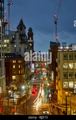 Manchester City Centre skyline Panoramablick über die Dächer von Central Library, Oxford Street Road in Richtung der Universität Stockfoto