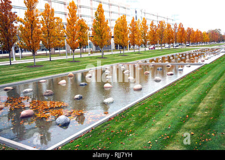 Herbst Farbe in Cleveland, Ohio A's Fall schaltet in den Winter. Stockfoto