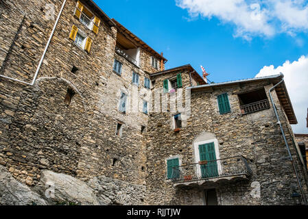 Alte Gebäude in Triora ein mittelalterliches Dorf in Italien Stockfoto