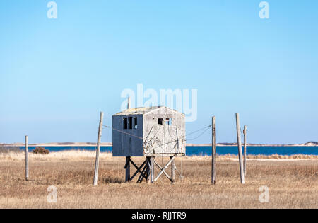 Alte Fischerhütte in Feuchtgebieten in Amagansett, New York Stockfoto