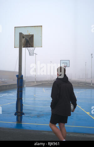 Brighton, England am Februar 06, 2019. Basketballplatz. Stockfoto