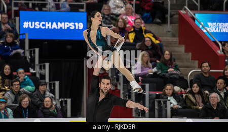 Detroit, Michigan, USA. 4 Feb, 2019. HAVEN DENNEY und BRANDON FRAZIER während die Paare Kür des 2019 uns Eiskunstlauf Meisterschaft an Little Caesars Arena, Detroit, Michigan. (Bild: © Scott Hasse/ZUMA Drücken) Stockfoto