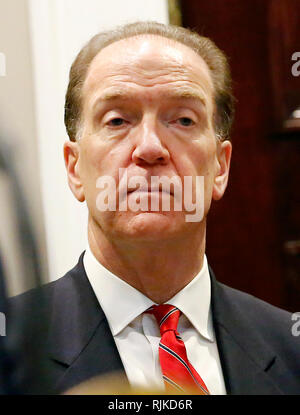 Washington, Vereinigte Staaten von Amerika. 06 Feb, 2019. Präsidenten der Vereinigten Staaten Donald J. Trumpf kündigt David Malpass als seine Wahl als Präsident der Weltbank zu dienen, in der Roosevelt Raum des Weißen Hauses in Washington, DC, 6. Februar 2019. Quelle: Martin H. Simon/CNP | Verwendung der weltweiten Kredit: dpa/Alamy leben Nachrichten Stockfoto