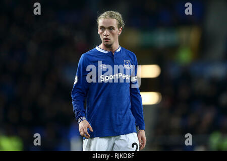 Liverpool, Großbritannien. 06 Feb, 2019. Tom Davies von Everton an schaut. Premier League match, Everton v Manchester City im Goodison Park in Liverpool am Mittwoch, 6. Februar 2019. Dieses Bild dürfen nur für redaktionelle Zwecke verwendet werden. Nur die redaktionelle Nutzung, eine Lizenz für die gewerbliche Nutzung erforderlich. Keine Verwendung in Wetten, Spiele oder einer einzelnen Verein/Liga/player Publikationen. pic von Chris Stading/Andrew Orchard sport Fotografie/Alamy Live news Credit: Andrew Orchard sport Fotografie/Alamy leben Nachrichten Stockfoto