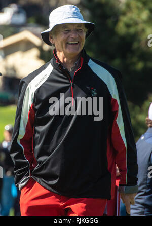 Monterey, USA. 06 Feb, 2019. PEBBLE BEACH, Kalifornien - Februar 06: Bill Murray ist während der 3M Celebrity Challenge bei AT&T Pebble Beach - morgens gesehen am Februar 06, 2019 in Pebble Beach, Kalifornien. Foto: Chris Tuite/imageSPACE Credit: Imagespace/Alamy leben Nachrichten Stockfoto