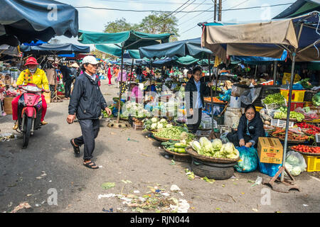 Markt in der vietnamesischen Stadt Hue Stockfoto