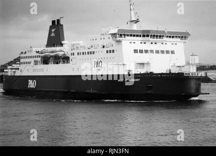 Foto von einem P&O Fähre 1985 Stockfoto