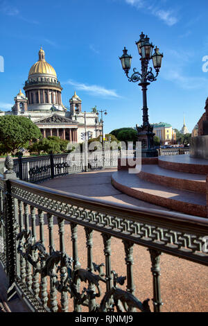 St. Isaacs Cathedral Square am Morgen. St Petersburg. Russland Stockfoto