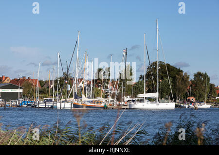 Blick über die Schlei von Sundsacker zu Arnis, Schleswig-Holstein, Deutschland, Europa Stockfoto