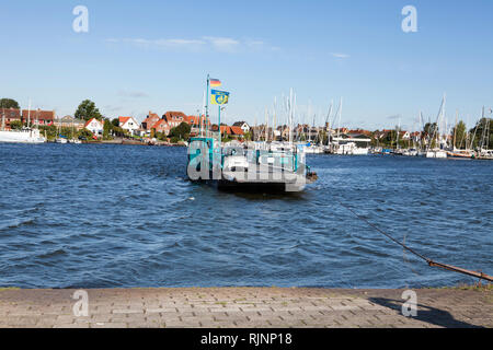 Blick über die Schlei von Sundsacker zu Arnis, Schleswig-Holstein, Deutschland, Europa Stockfoto