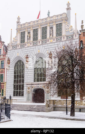 Niederländischen Manierismus Fassade des Dwor Artusa, Arthur's Court, 1717, von Abraham van den Verstopf t, Długi Targ, Danzig, Polen Stockfoto