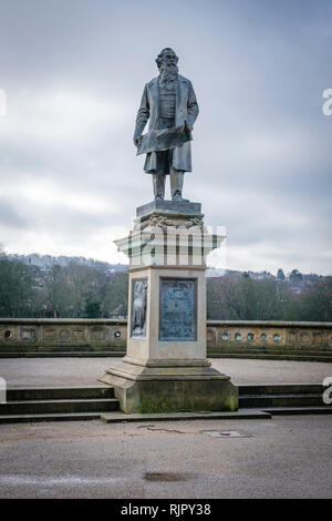 Statue von Titus Salt, in Roberts Park, Saltaire, UNESCO-Weltkulturerbe, Bradford, West Yorkshire, England. Stockfoto