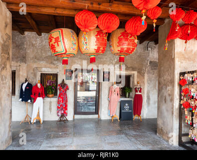 Ein Shop bei Lhong 1919, ein Jahrhundert der chinesischen Herrenhaus auf der West Bank von Chayo Praya Fluss in Bangkok, das komplett restauriert wurde und Als cul geöffnet Stockfoto